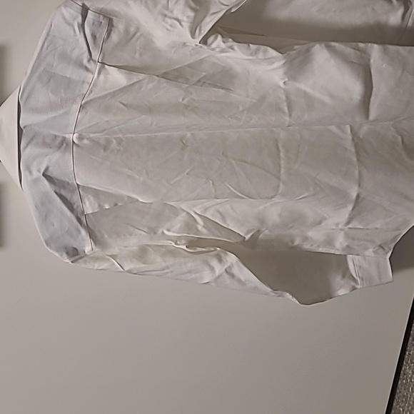 BNWT Men's Slim fit EGARA 100% Egyption cotton shirt - Picture 4 of 6